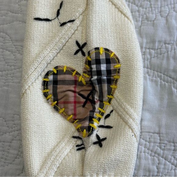 Ebossy NEW Women’s Embroidered Chunky Soft Sweater In White Sz.S Retro Chunky - Picture 6 of 10